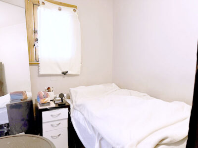 貸し部屋 Room: AQ $1000 [2/1~]