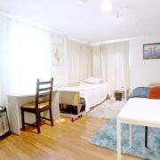 貸し部屋 Room: T [1人]$1500 or [2人]$1800