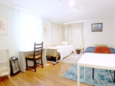 貸し部屋 Room: T [1人]$1500 or [2人]$1800